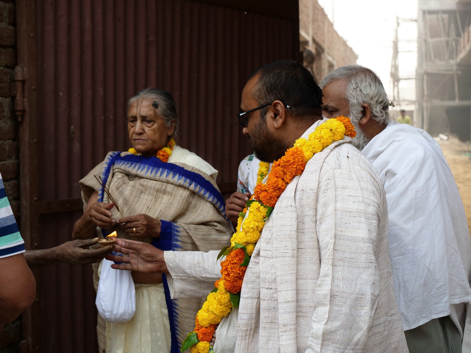  80 Gopashtami Radha kunda Govardhan 19.11.04